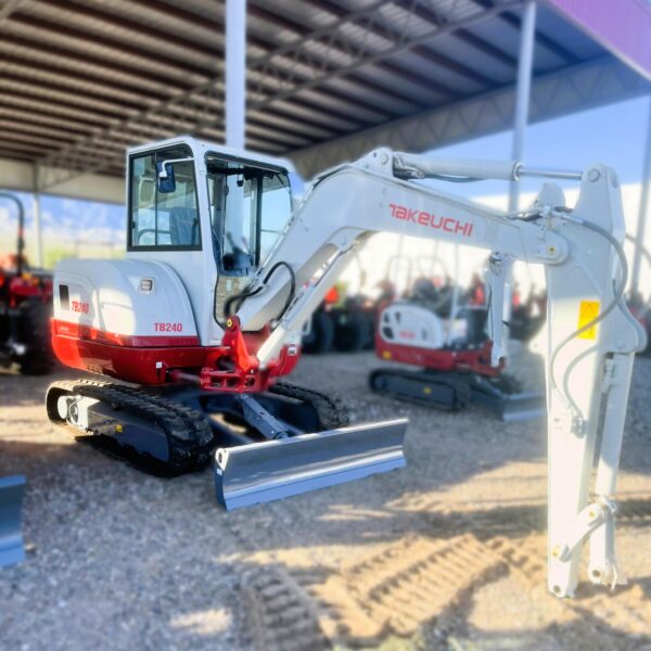 Takeuchi TB240CR Compact Excavator - Image 2